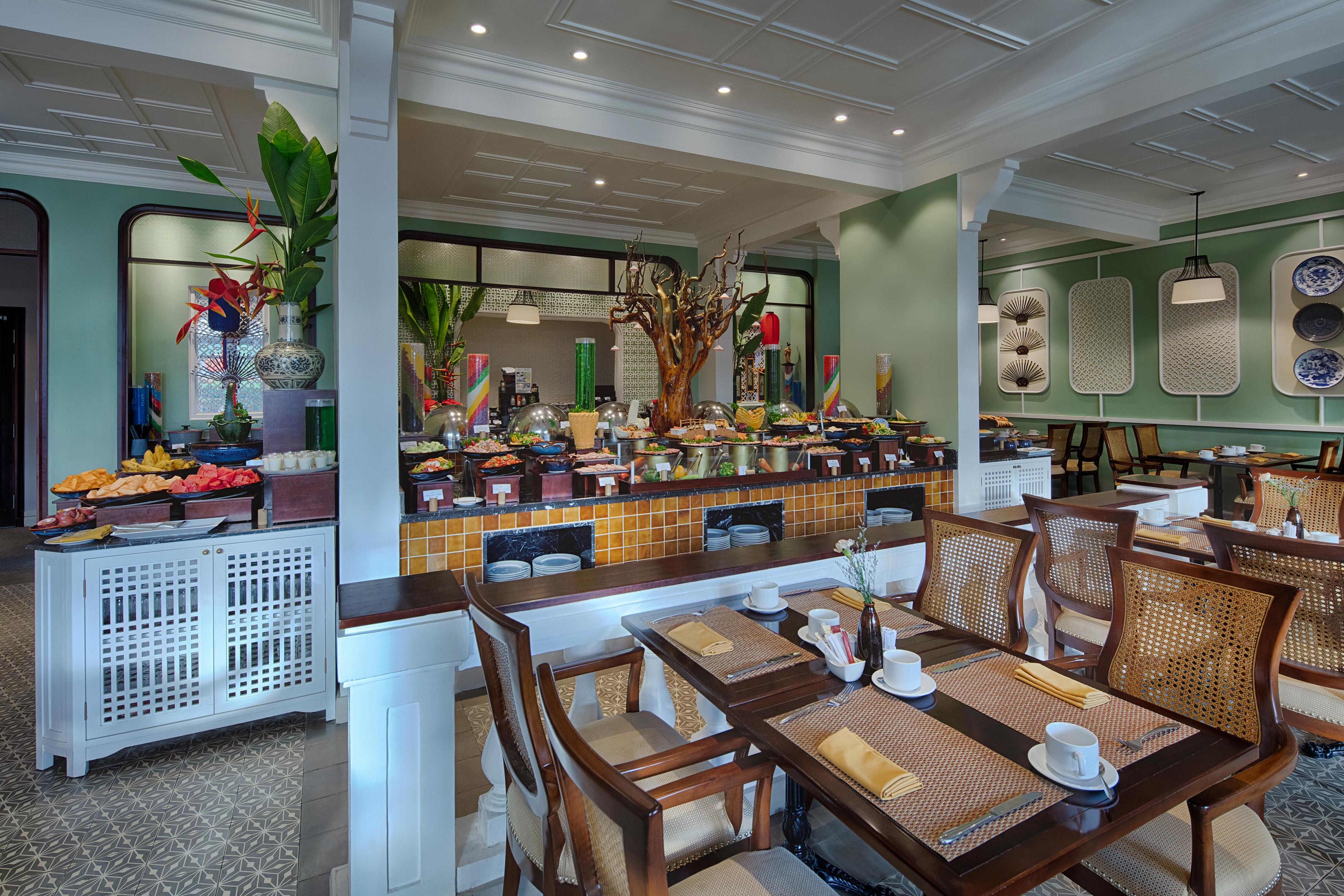 فندق وسبا اليجرو هوي آن - إيه ليتل بوتيك لوكس هوي ان المظهر الخارجي الصورة The interior of the restaurant